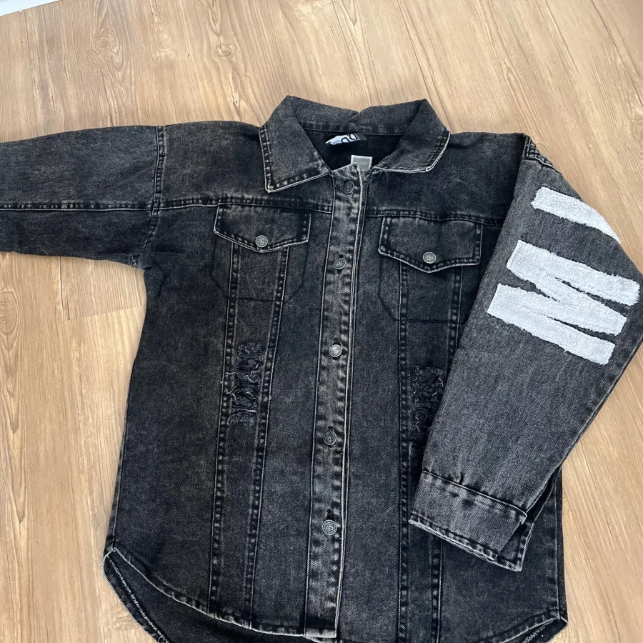 کت لی پاییزه