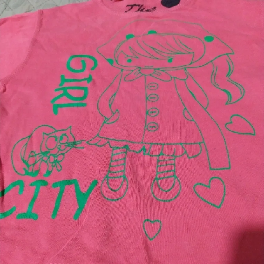 بلوز تک سرخابی ملوس?