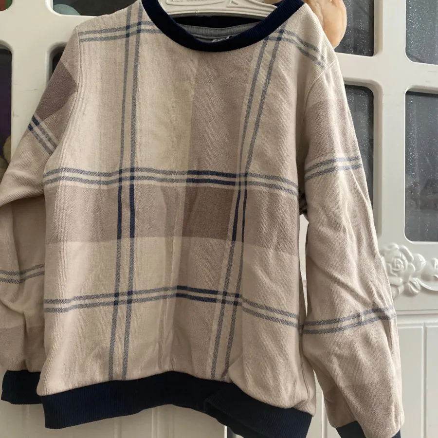 تیشرت استین دار