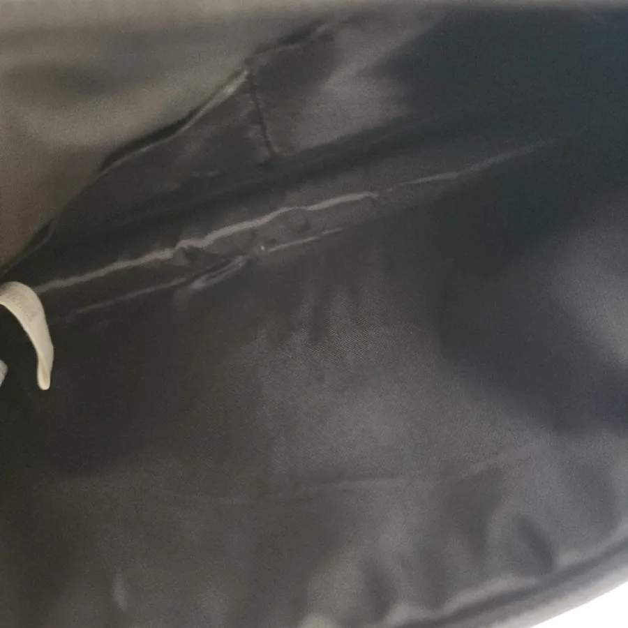 کراس بادی برند Venca