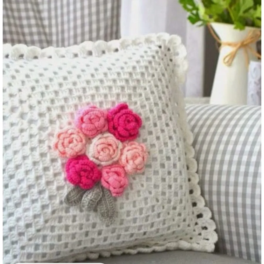 روکش کوسن گل برجسته