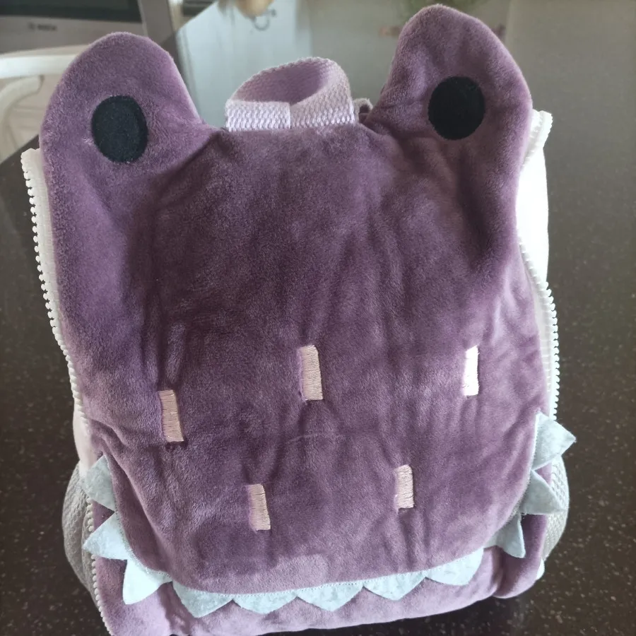 کوله مخمل کودکستان