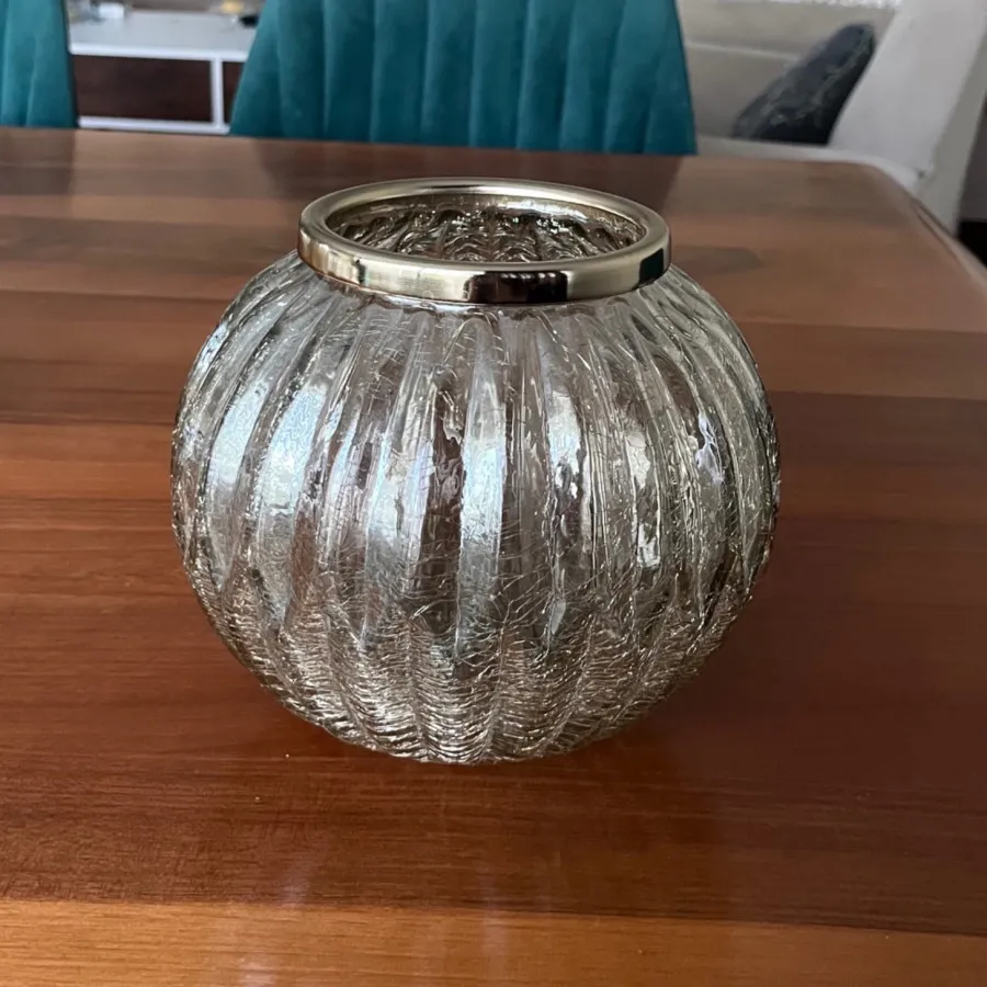 گلدان دکوری