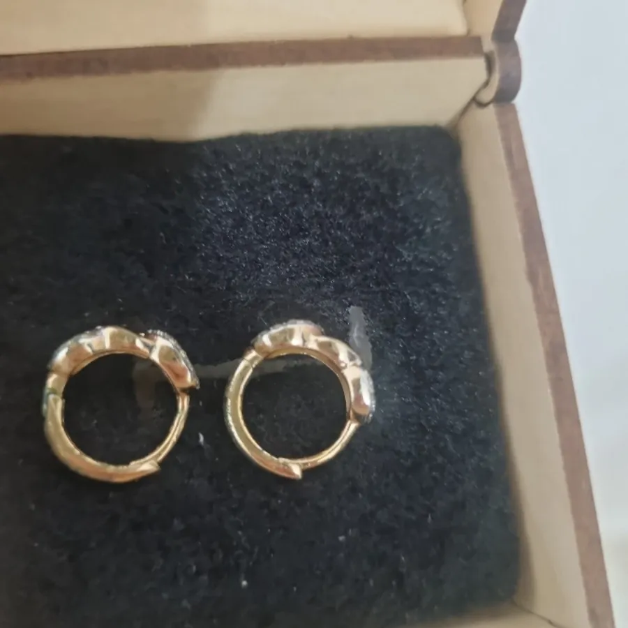 گوشواره ژوپینگ