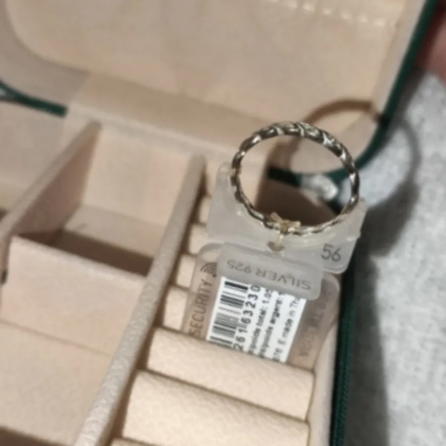 انگشتر نقره