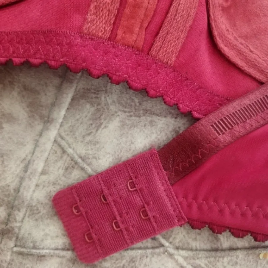 سوتین سوزنی زنانه