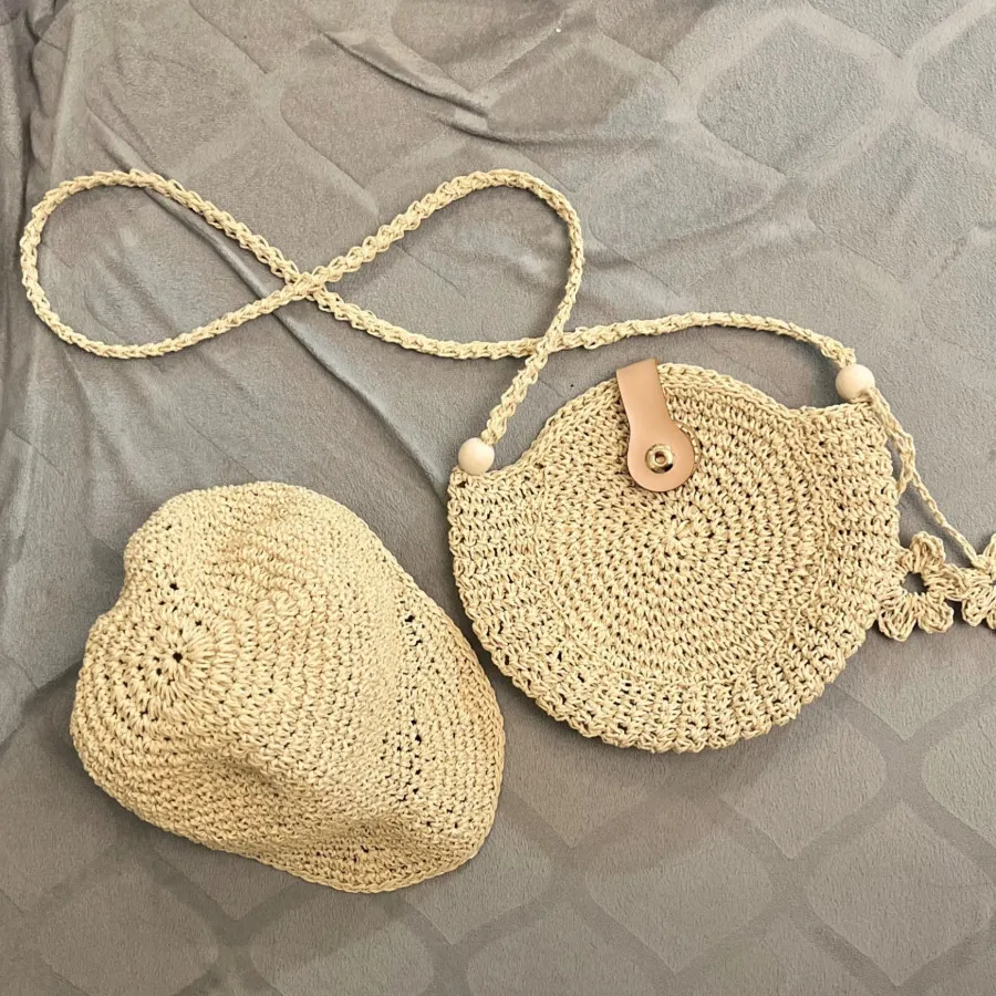 ست کیف و کلاه نقابدار