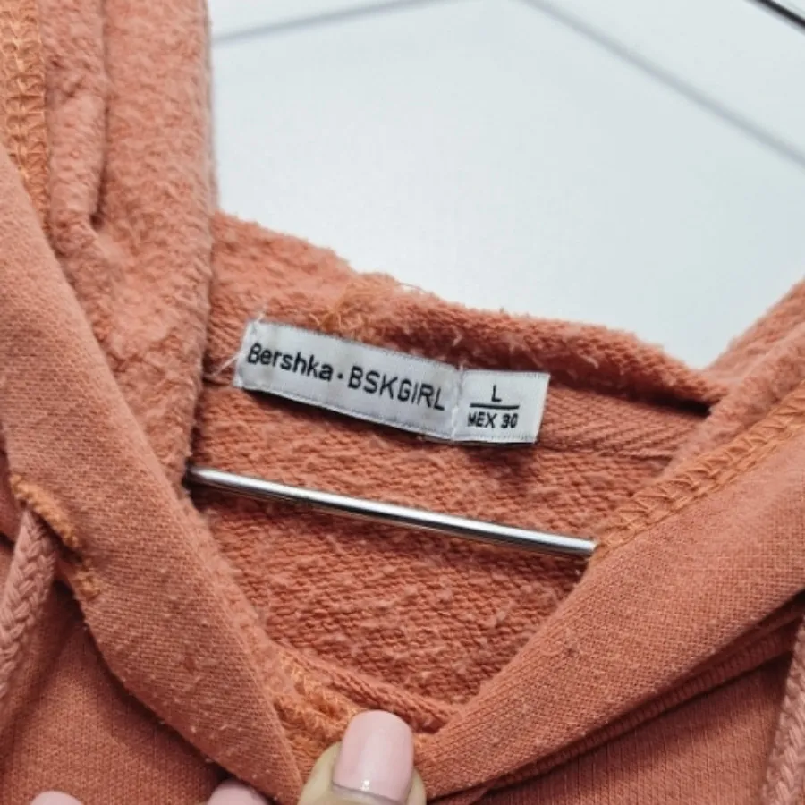 هودی کراپ برشکا