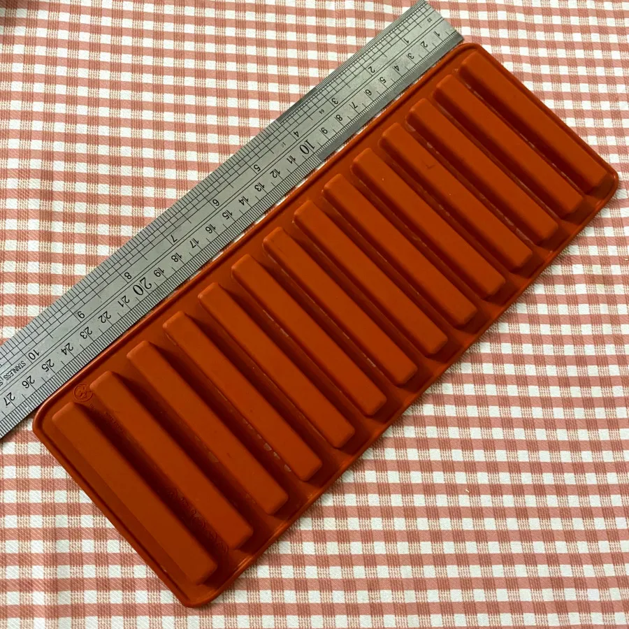 قالب شکلات میله ای کیت کت