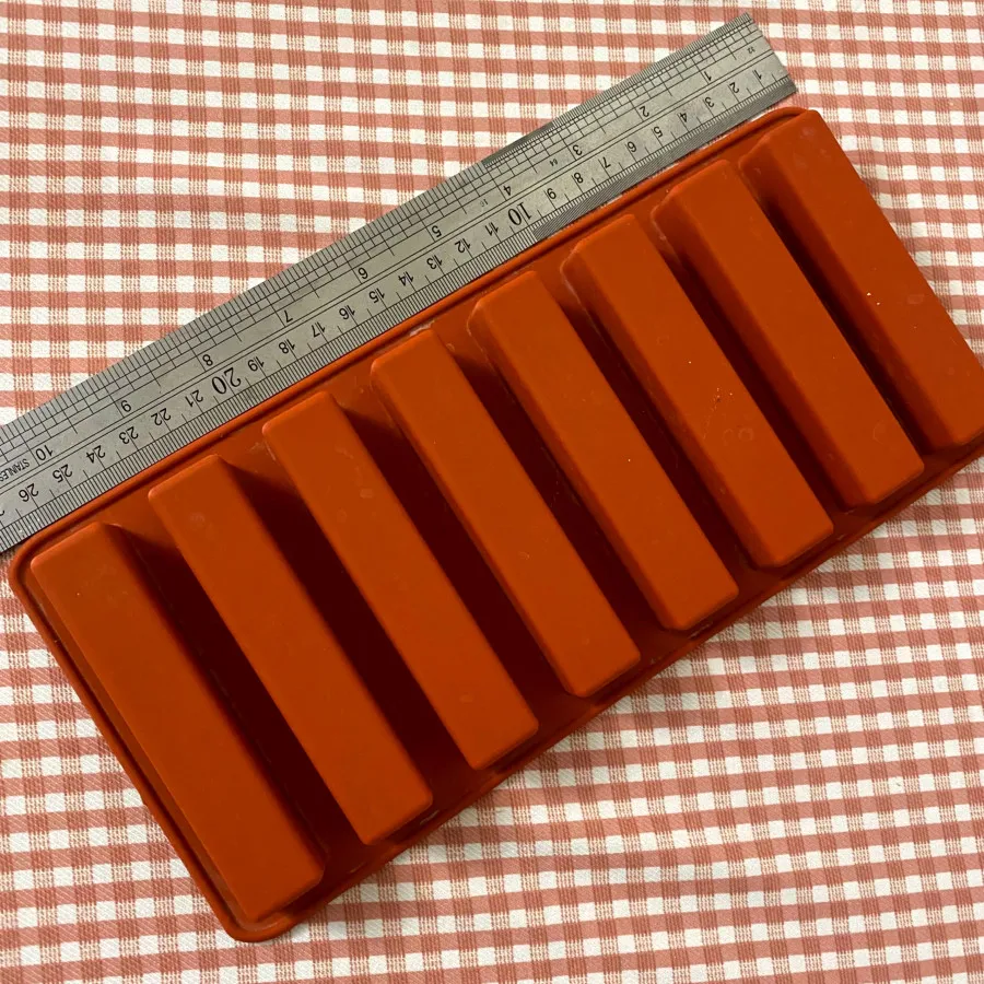 قالب شکلات کیت کت