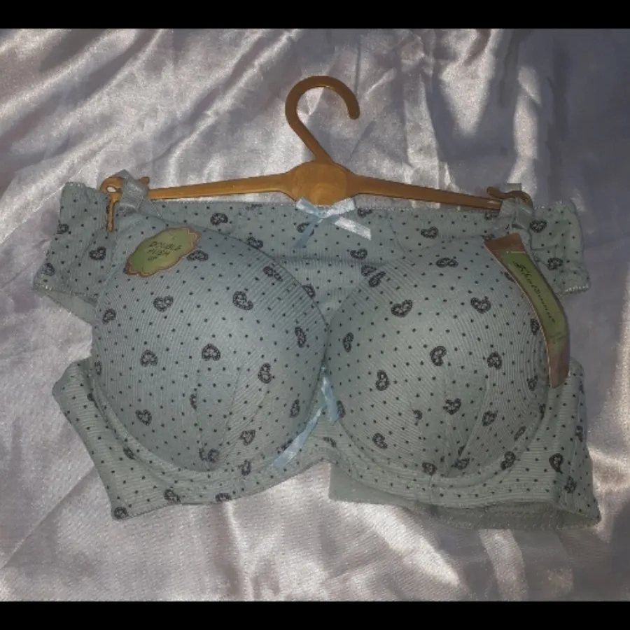 ست سوتین وشورت