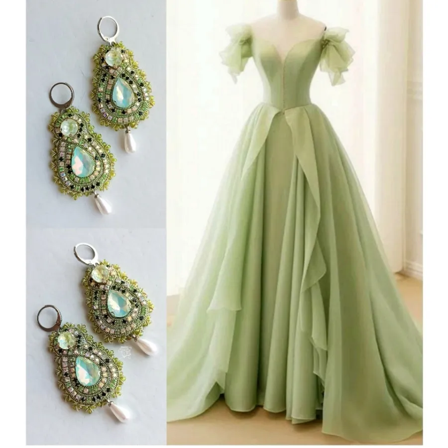 گوشواره جواهردوزی سبز سرد