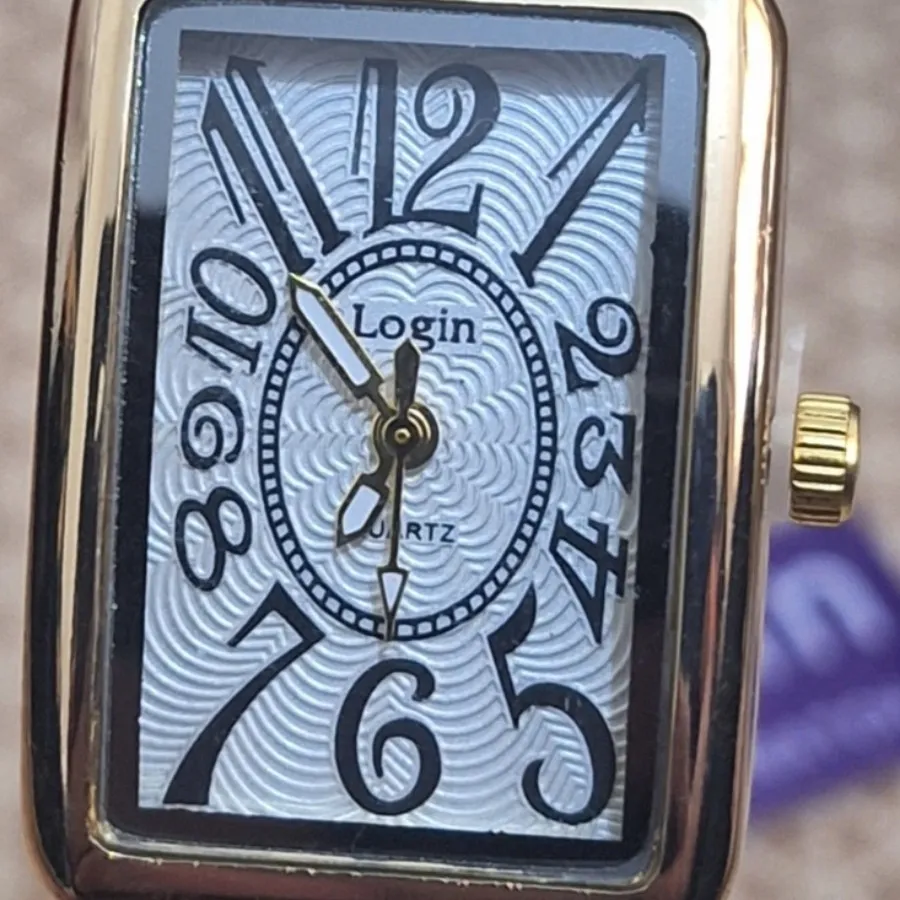 ساعت زنانه LOGIN