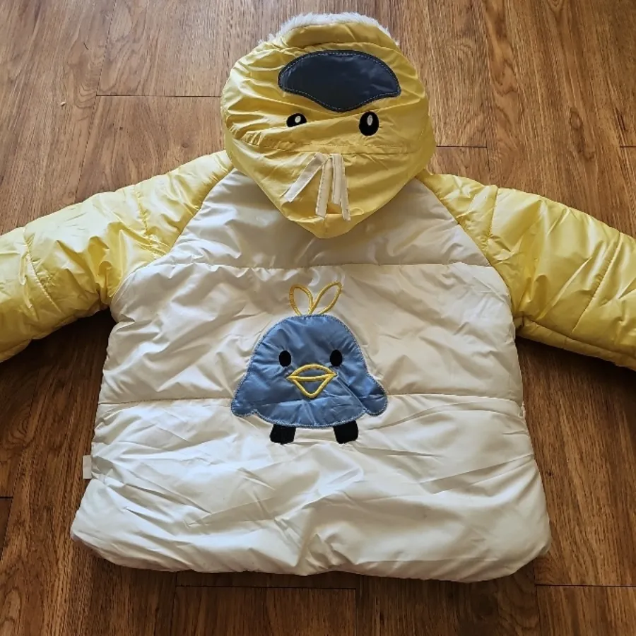 کاپشن اردکی کودک تو خز