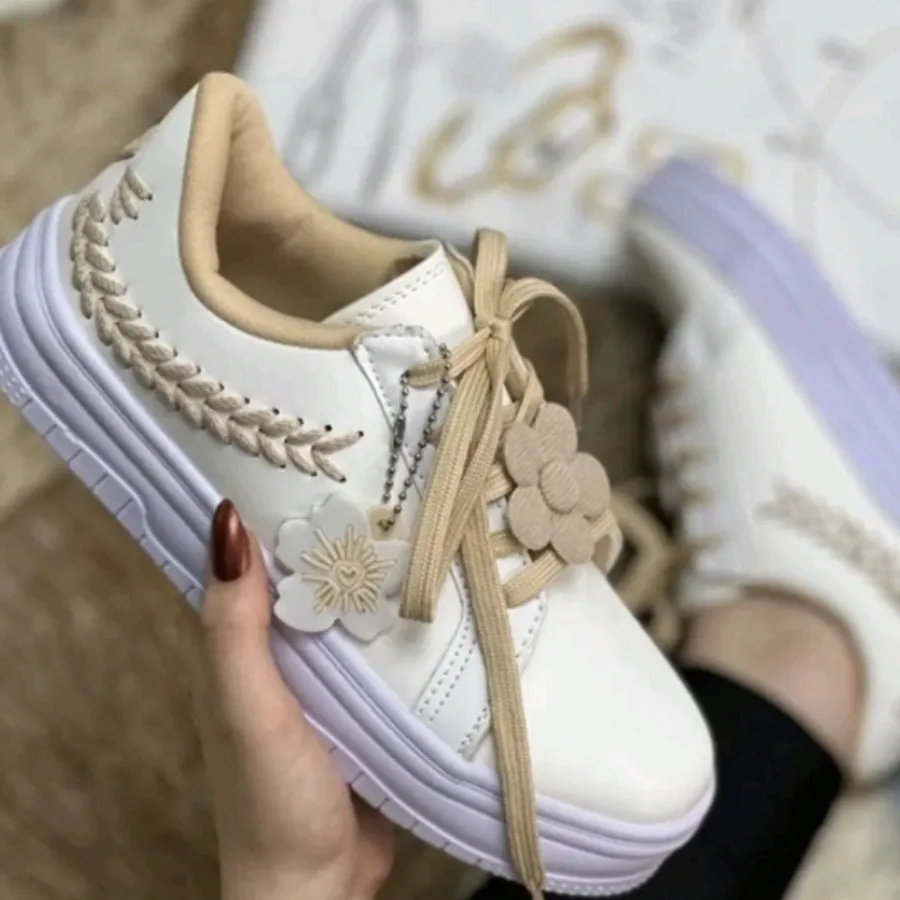 کفش کتونی زنانه