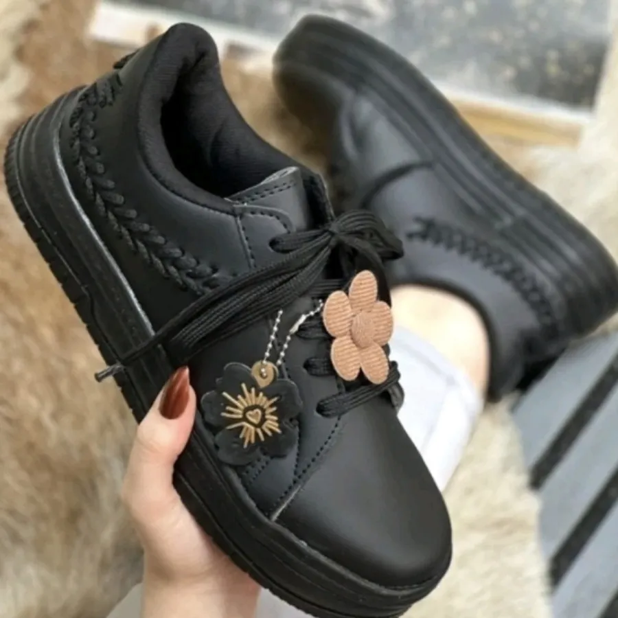 کفش کتونی زنانه