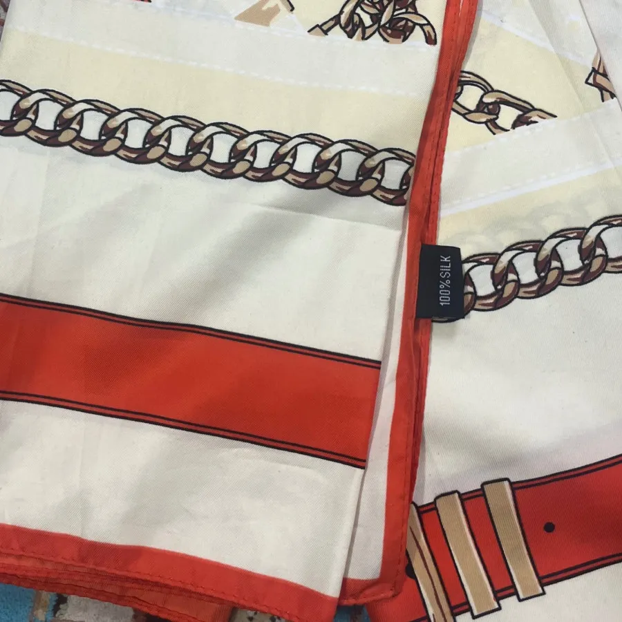 روسری قواره بزرگ