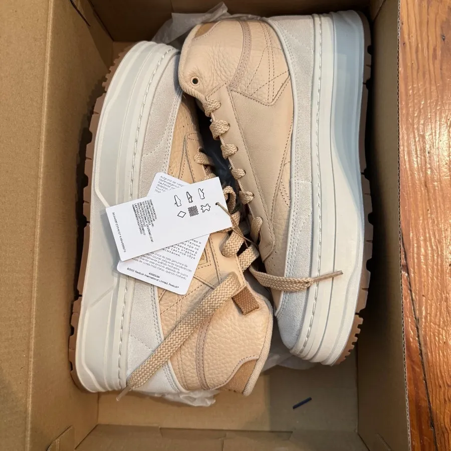 REEBOK CLUB C GEO MID