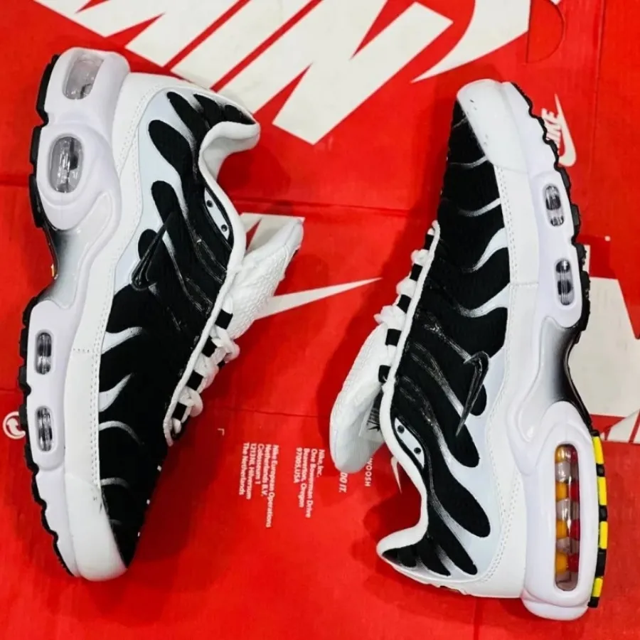 کفش اسپرت وارداتی