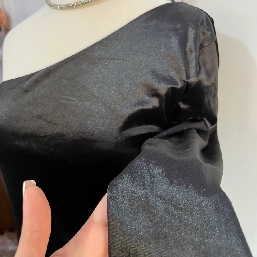 بادی مخمل مشکی