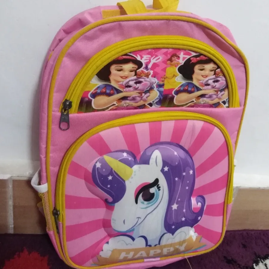 کیف وکوله مدرسه
