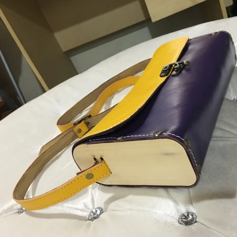 کیف چرم دست دوز