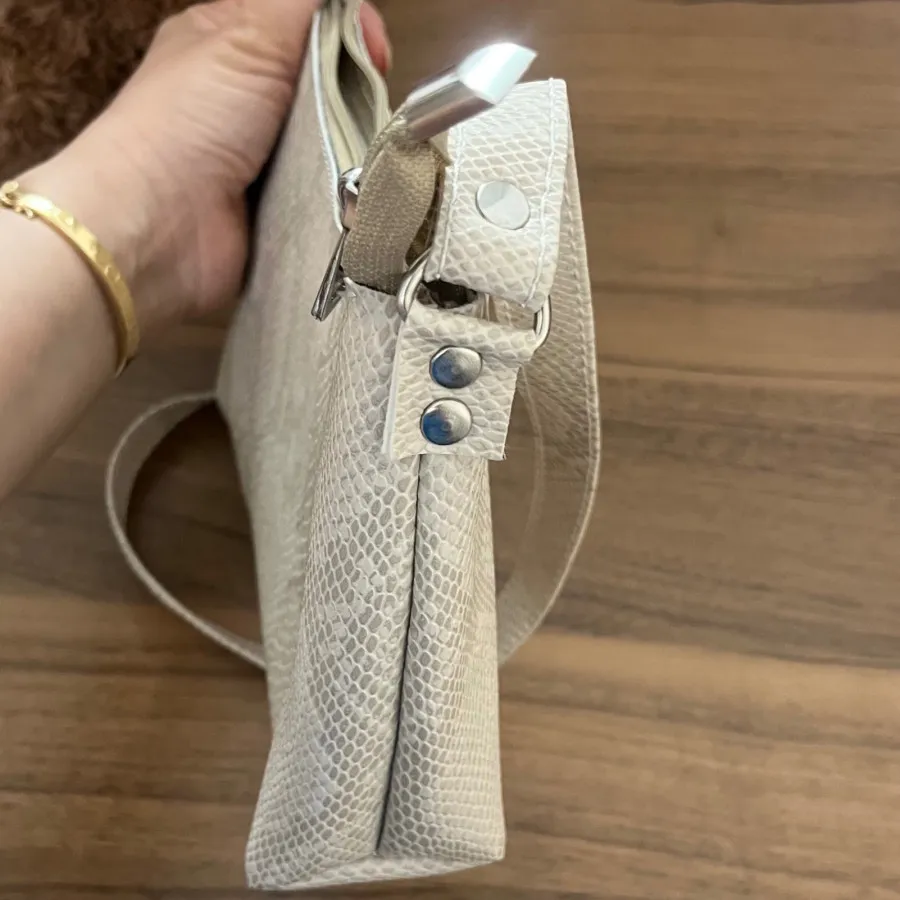 کیف چرم پوست ماری