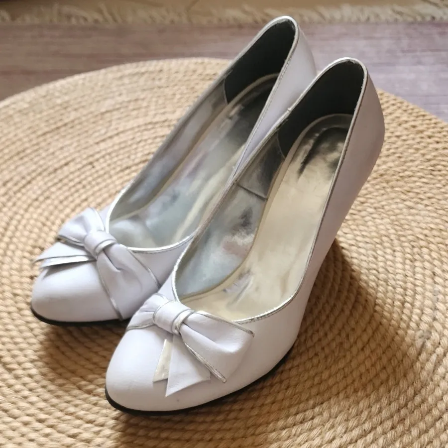 کفش سفید مجلسی