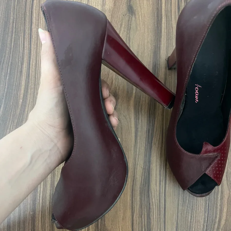 کفش مجلسی چرم چری