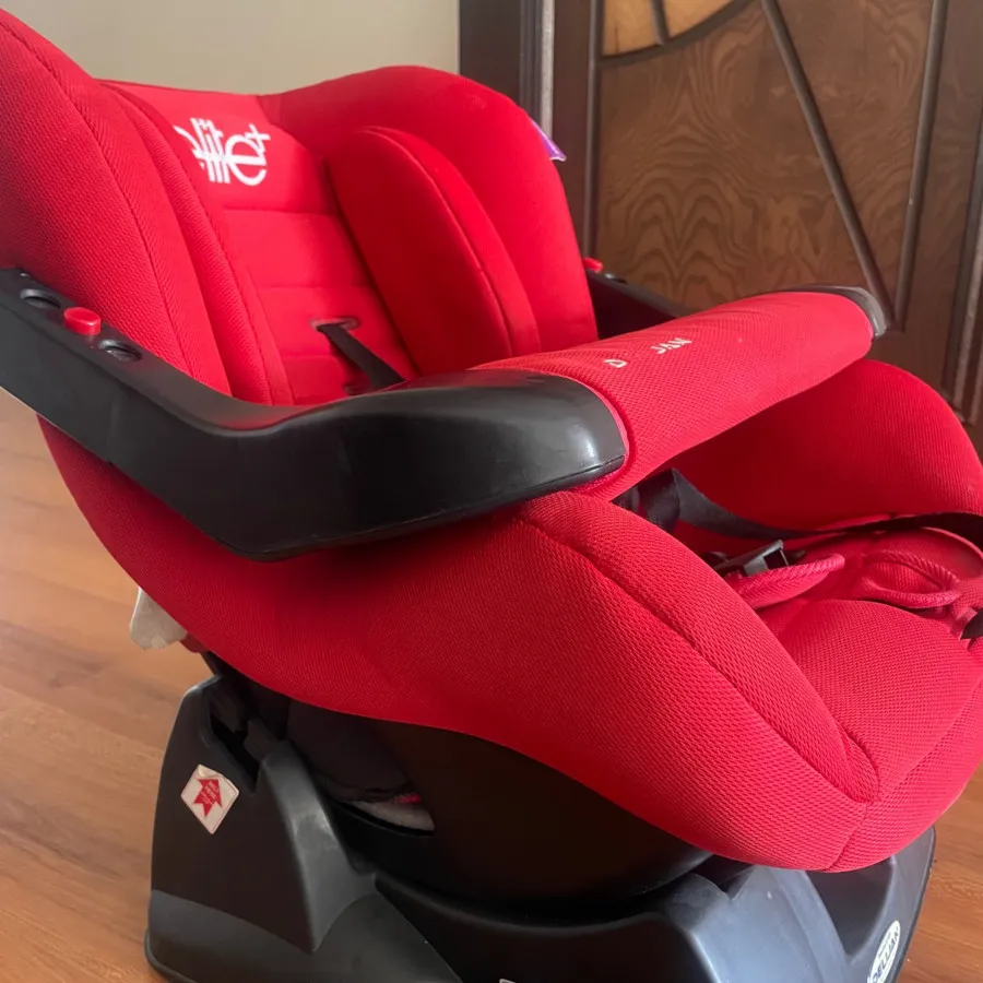 صندلی ماشین دلیجان-الیت