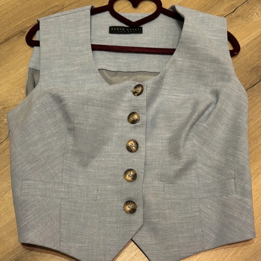 وست و شلوارک