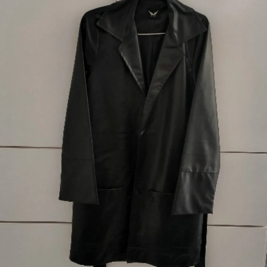 پالتو کتی چرم عروسکی