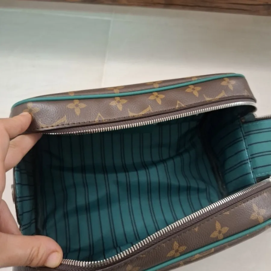 کیف لویی ویتون