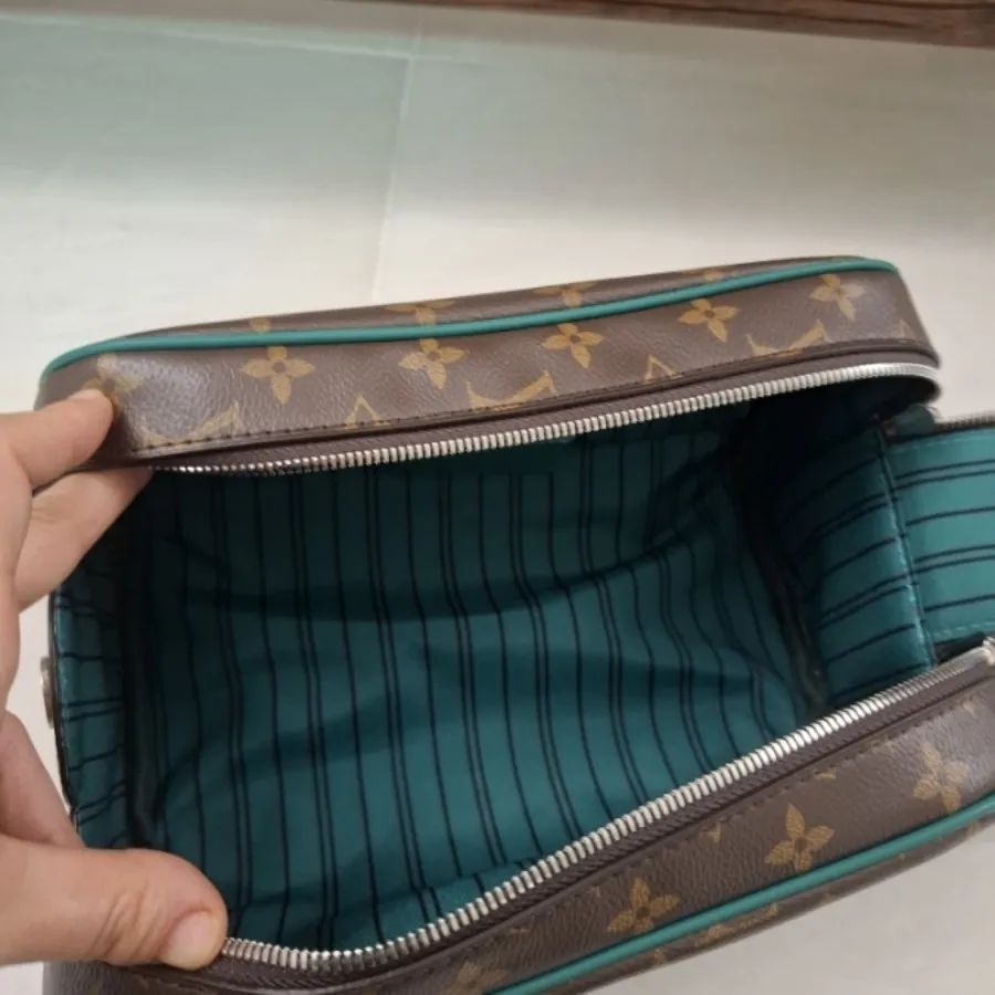 کیف لویی ویتون