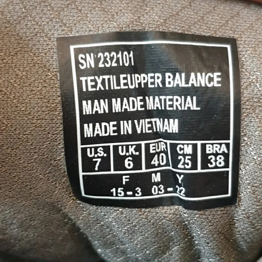 کتونی یونیسکس اسکیچرز