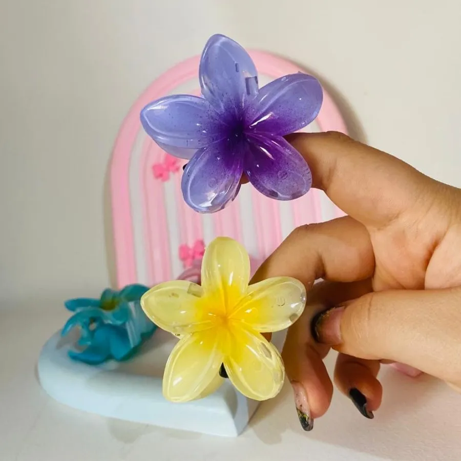 کلیپس پلومریا