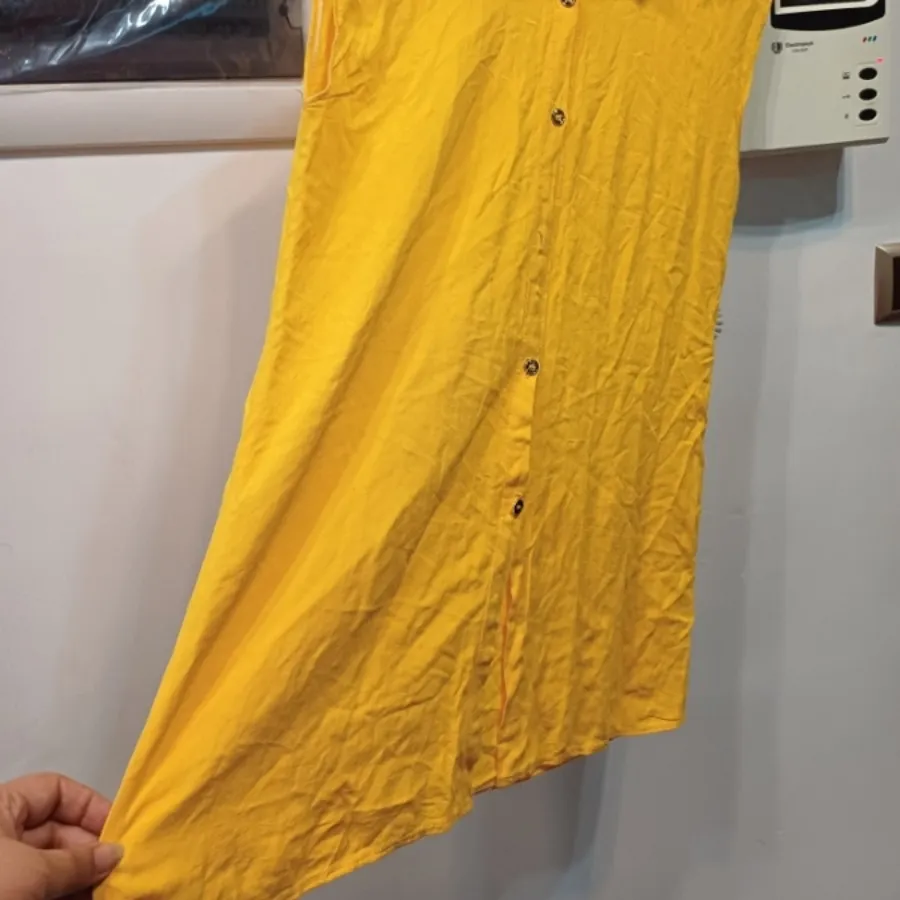 تاپ بلند دکمه دار