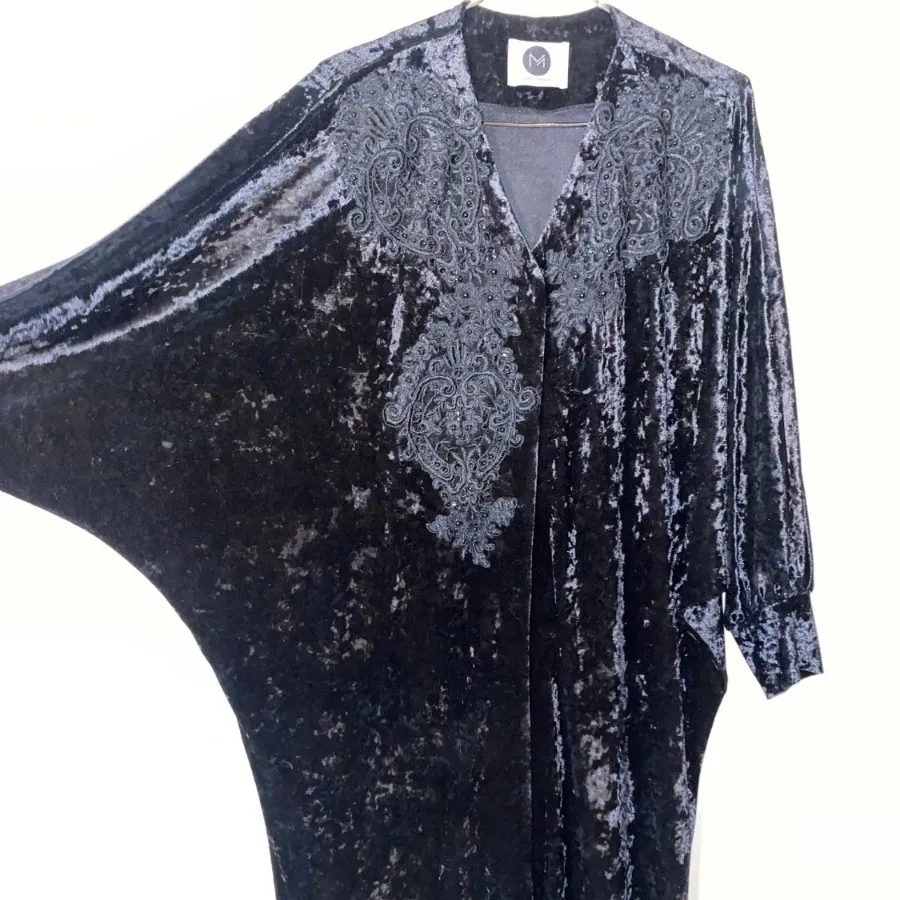 مانتو عبایی کاملا نو مخمل