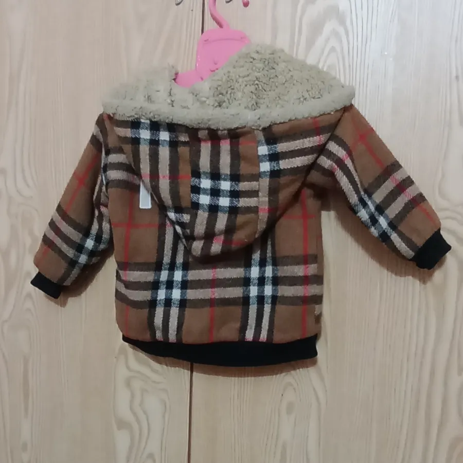 کاپشن پشمی چارخونه