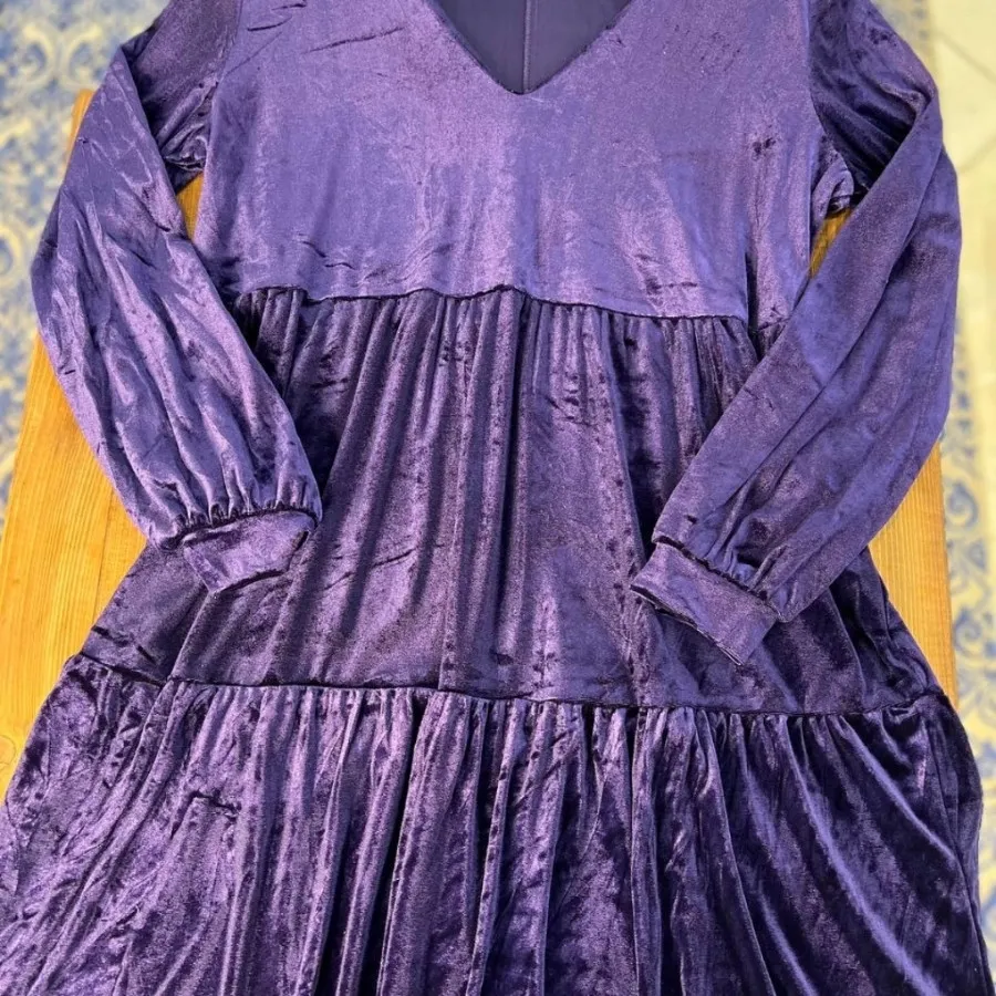 پیراهن مخمل