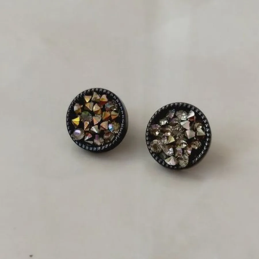 گوشواره میخی جذاب