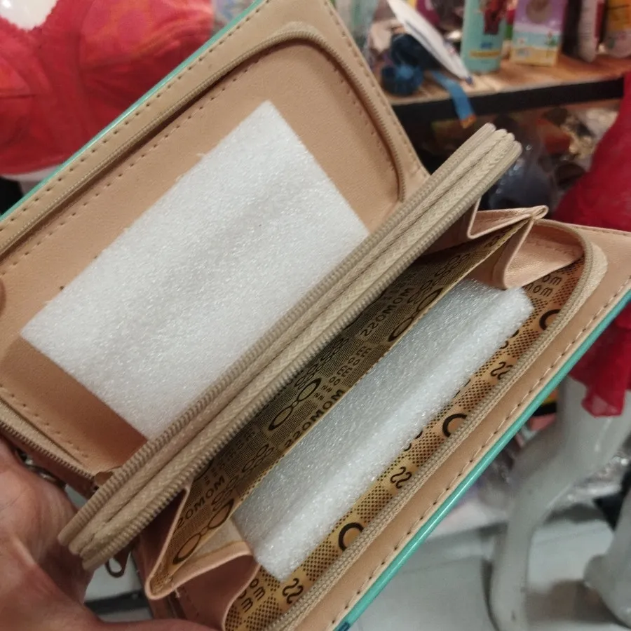 کیف پول  طرحهای متنوع