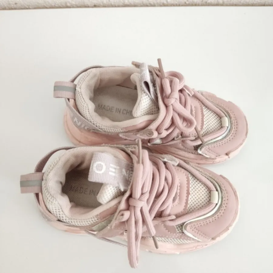 کتونی بچگانه سایز 27