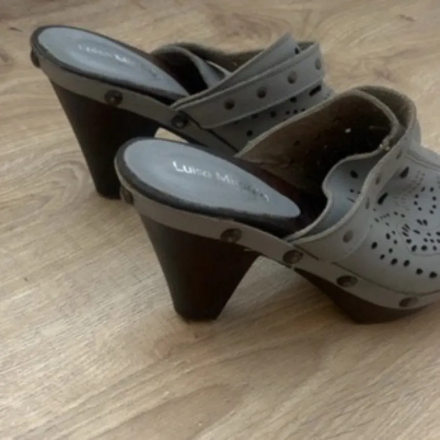 صندل چرم ایتالیا