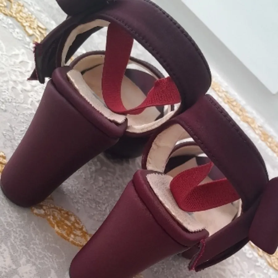 کفش مجلسی پارچهای