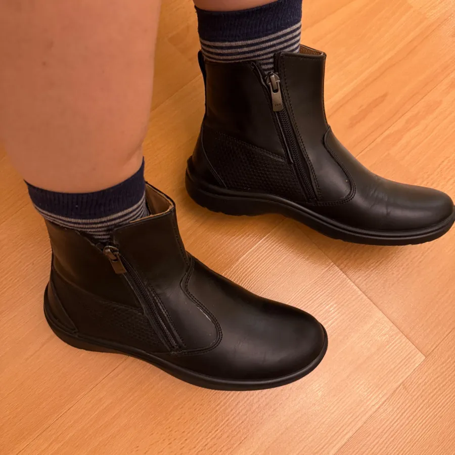 نیم بوت زنانه