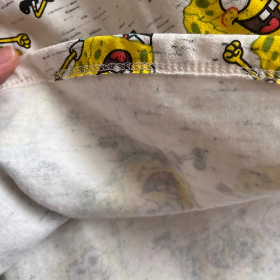 هودی کلاه دار