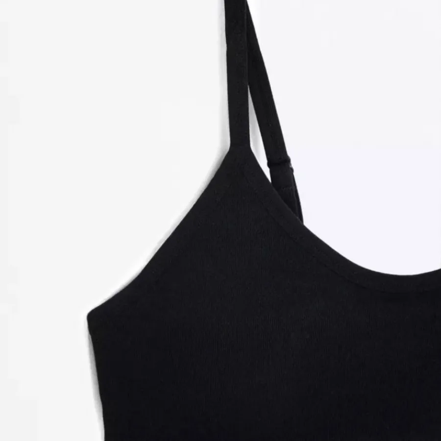 نیم تنه زنانه