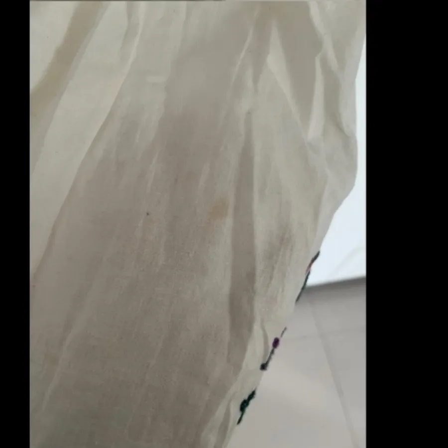 شومیز گلدوزی شده