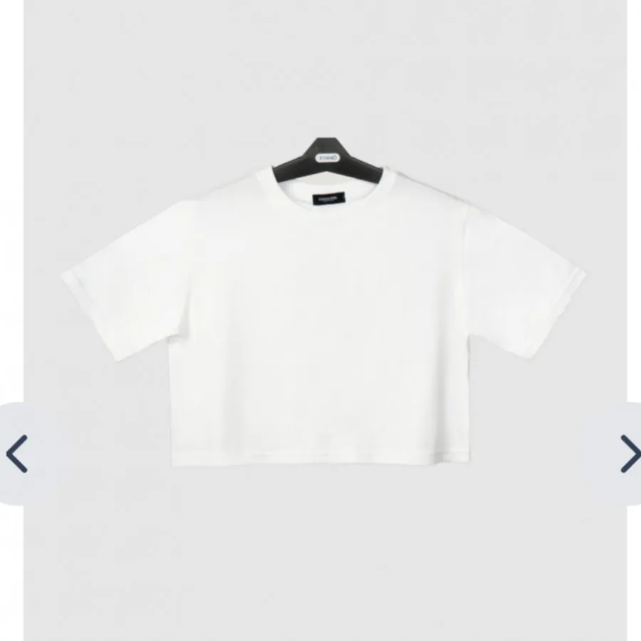 کراپ تیشرت سفید